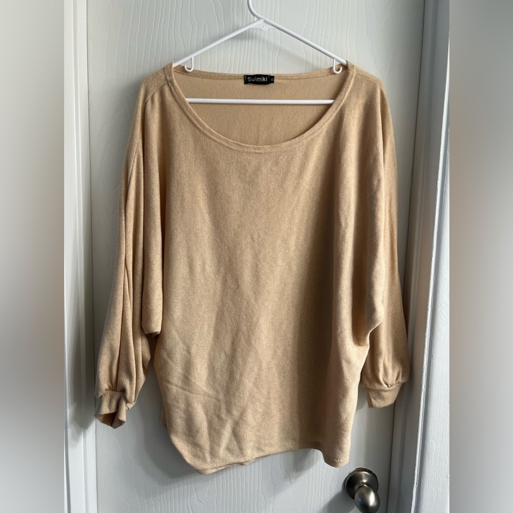Suimiki ivory blouse medium